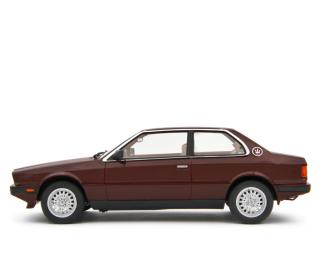 Maserati 2.0 Biturbo 1982-83 Dark Garnet Bordeaux Scuro Laudoracing 1:18 Resinemodell (Türen, Motorhaube... nicht zu öffnen!)